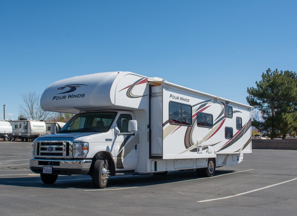 Four Winds (31EV) 32' Motorhome Utah RV Rentals